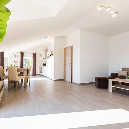 Apartment Marko Kruševo Eksteriør billede