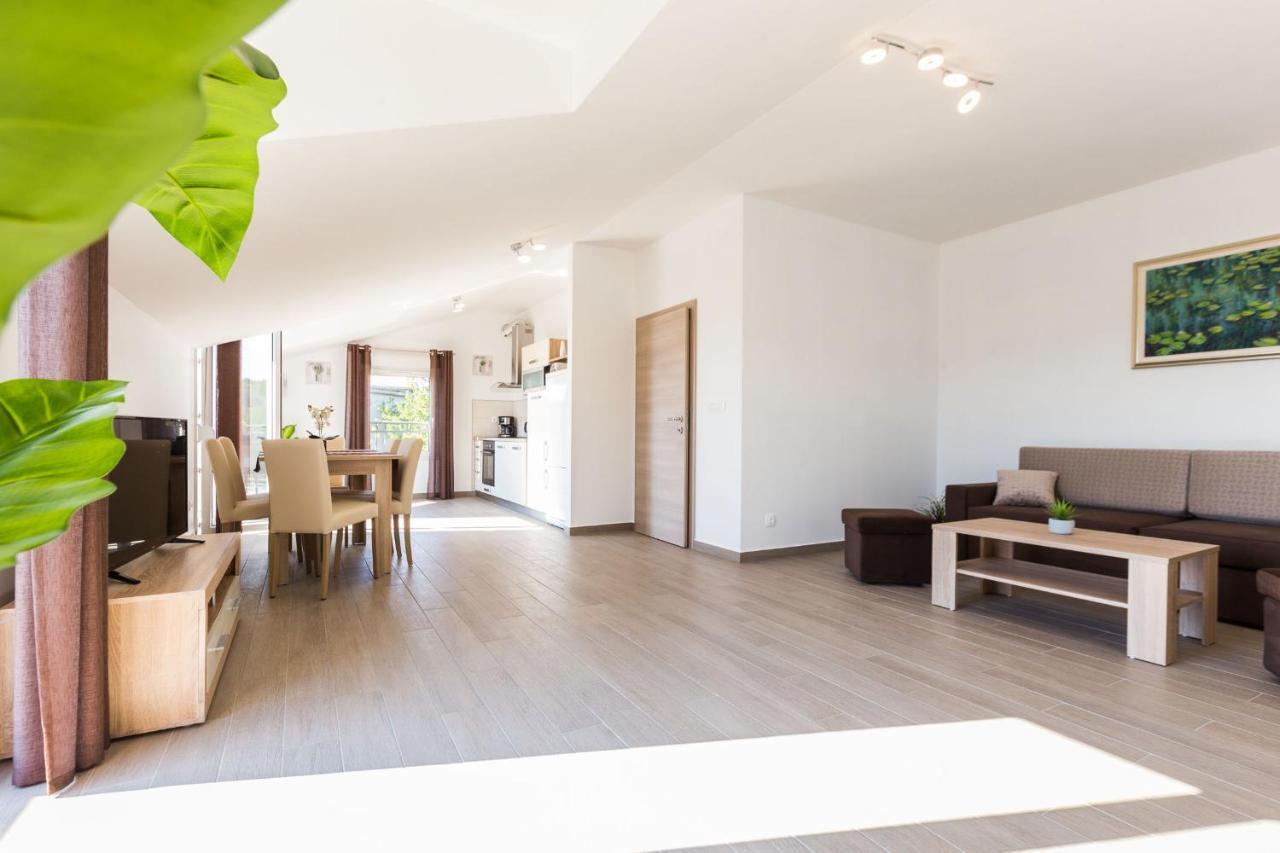 Apartment Marko Kruševo Eksteriør billede